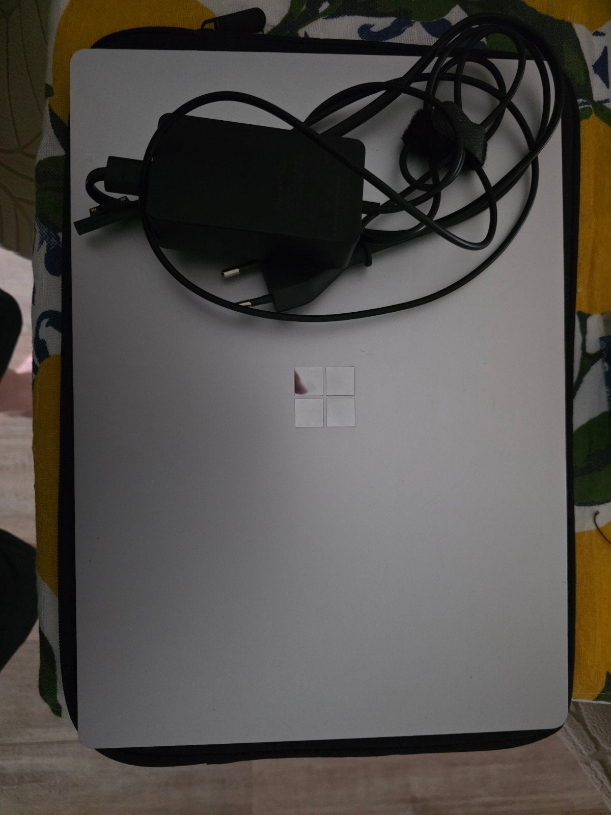 Microsoft Surface Laptop - Zo goed als nieuw, incl. oplader, Computers en Software, Windows Laptops, Microsoft, Ophalen of Verzenden