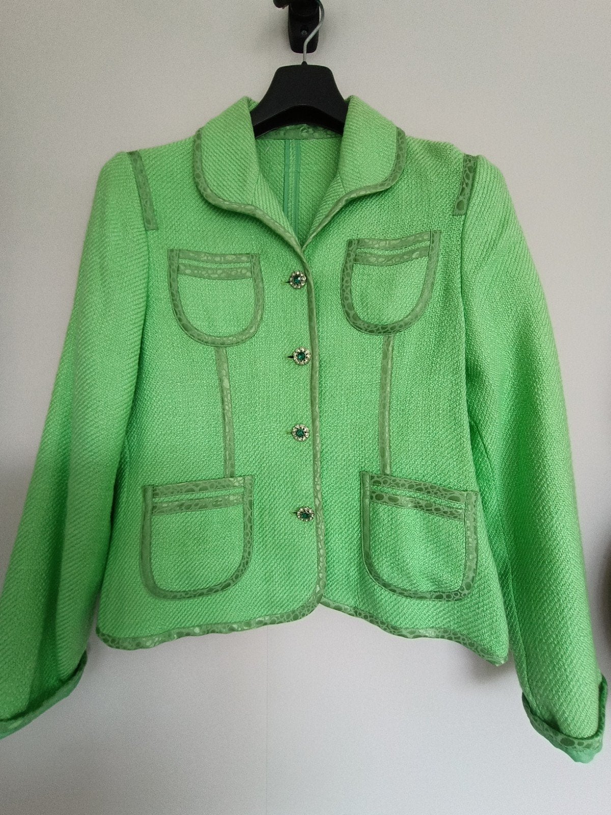 Groen Jasje met Sierknopen en Details, Maat 38/40 (M), Ophalen of Verzenden, Jasje, Groen