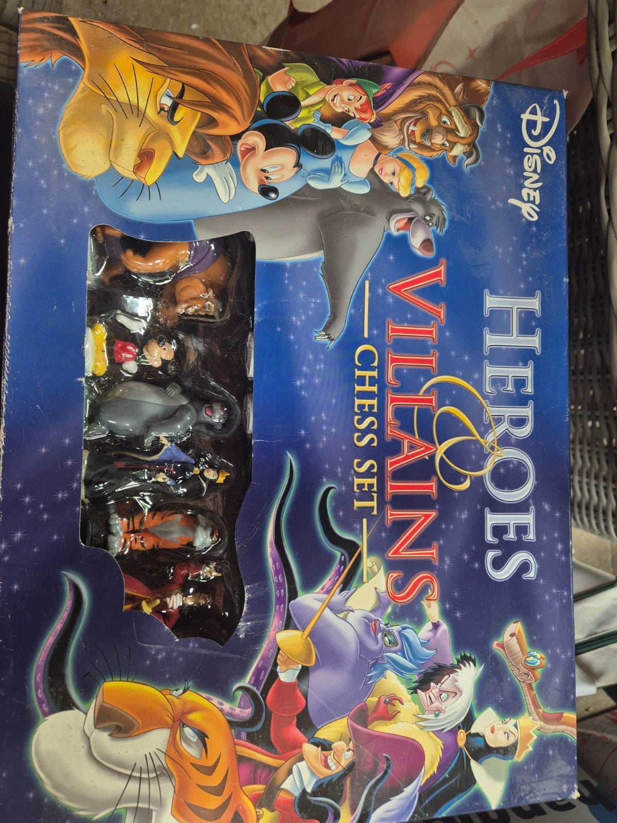 Heroes and villains chess set disney schaakspel, Verzamelen, Verzenden, Overige figuren, Beeldje of Figuurtje