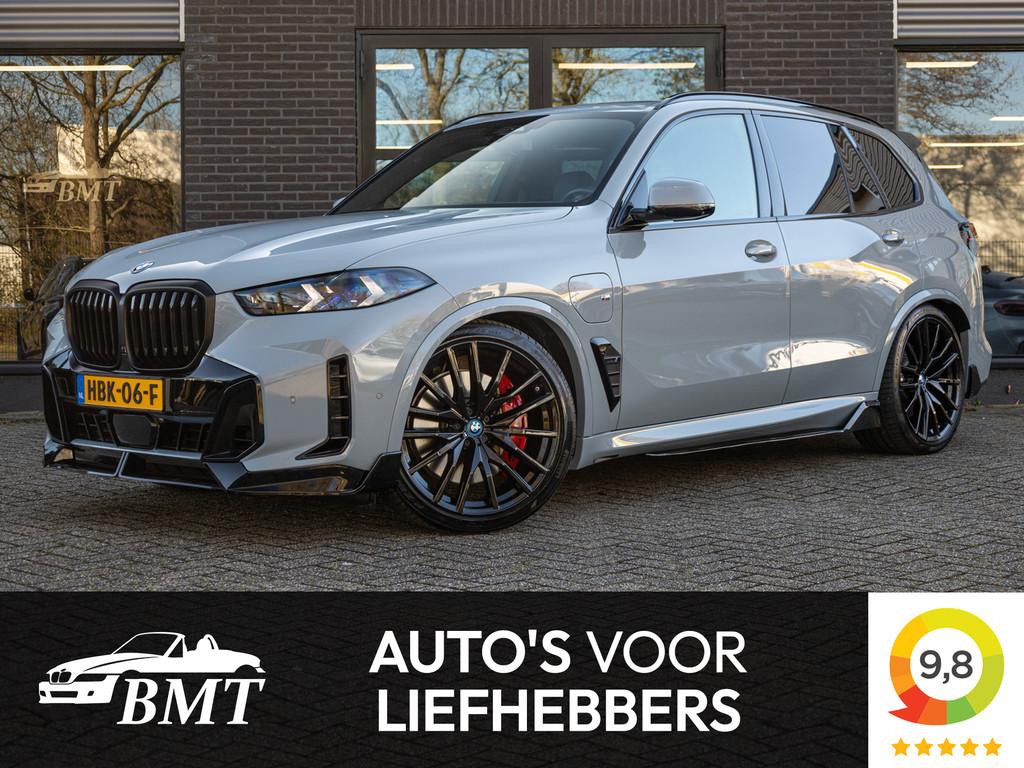 BMW X5 G05 xDrive50e M Sport / Pano / HK / Head-Up / Trekhaa, Gebruikt, 2395 kg, Met garantie (alle), Leder