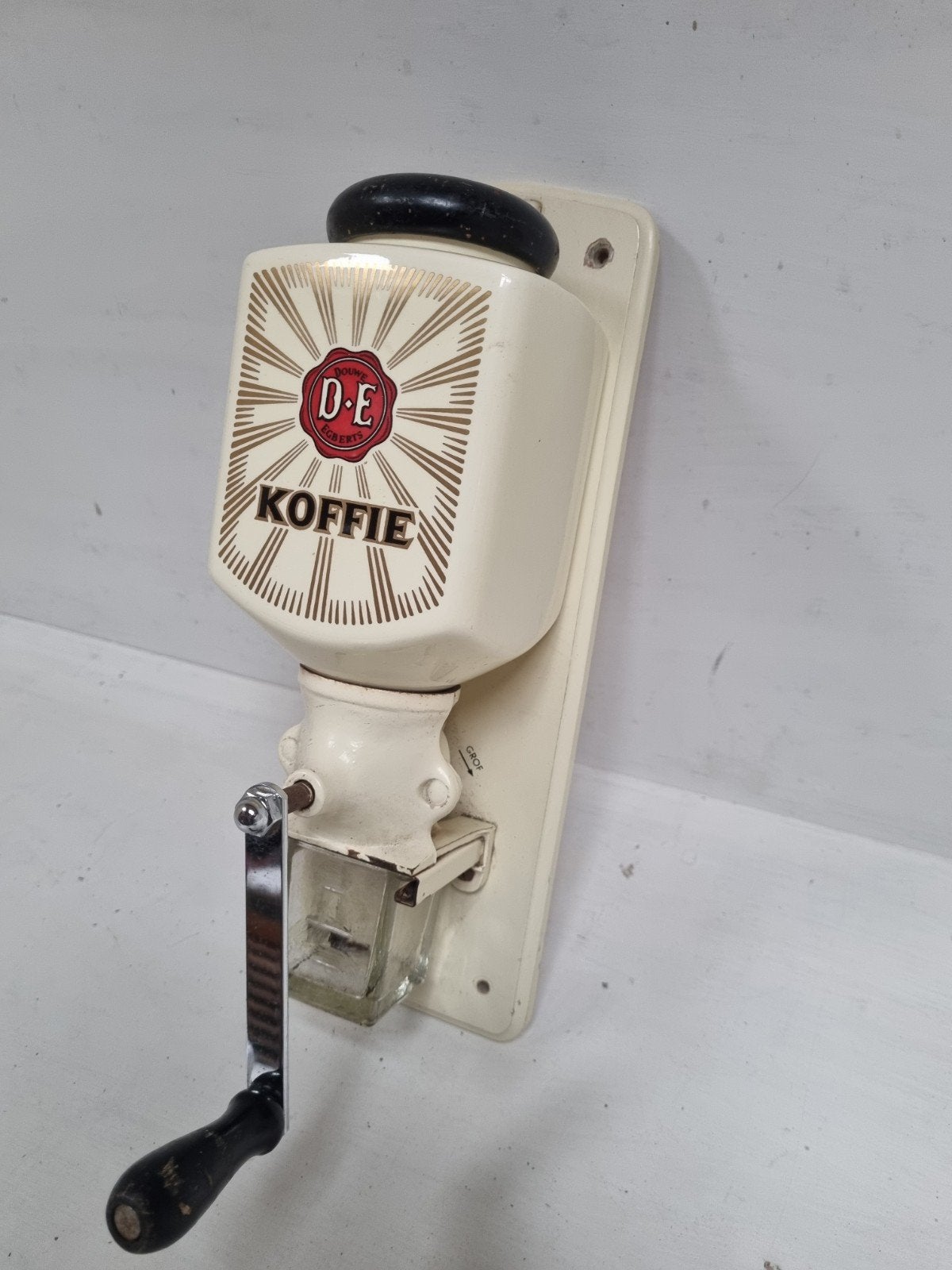 Douwe Egberts wandkoffiemolen., Verzenden