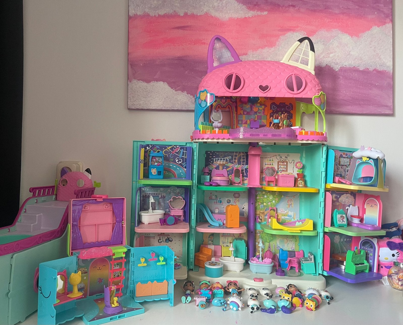 Weg=Weg Gabby’s poppenhuis + extra’s, Kinderen en Baby's, Speelgoed | Poppenhuizen, Ophalen, Zo goed als nieuw, Poppenhuis