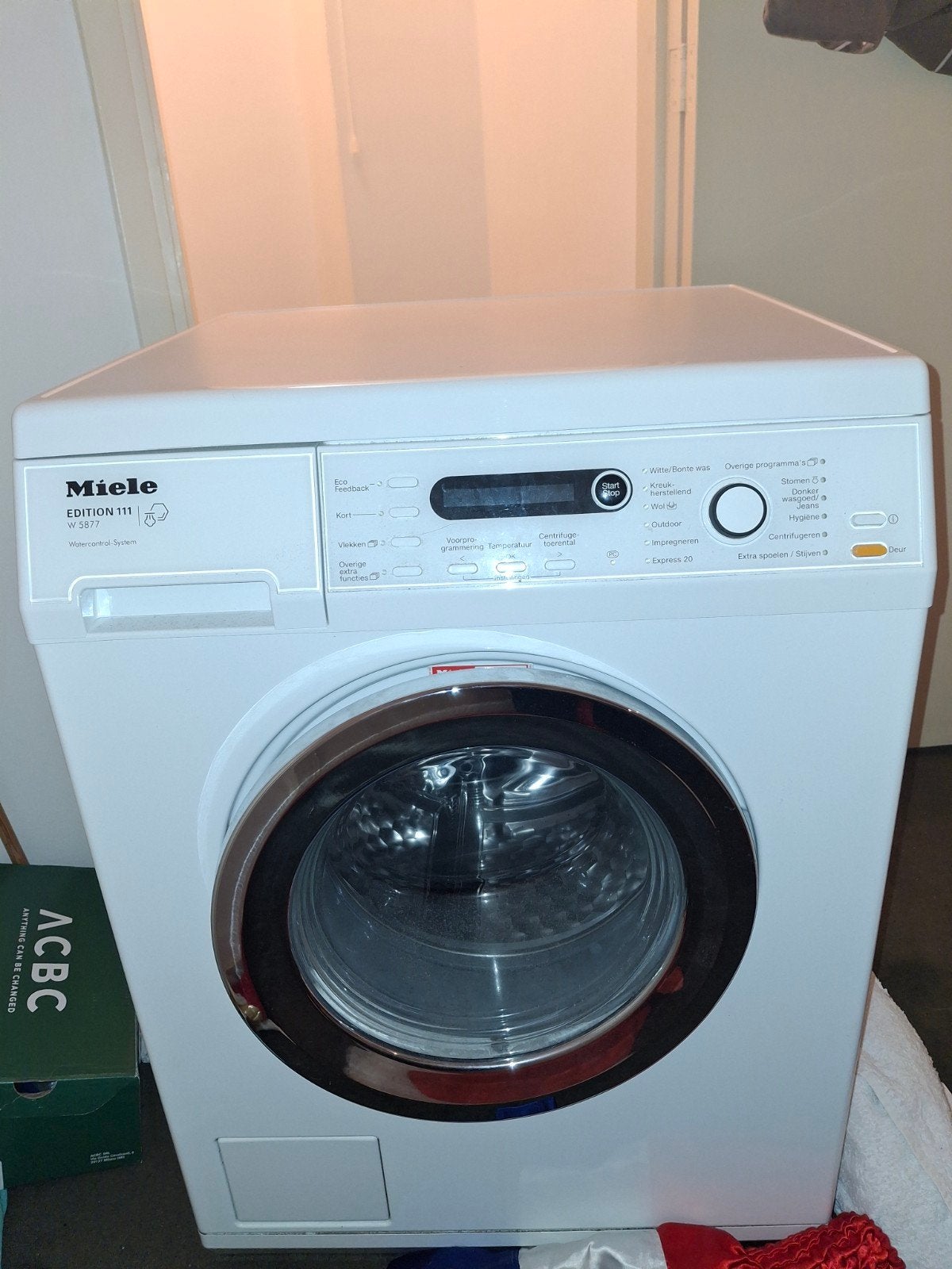 Miele W 5877 WPS SteamCare Wasmachine - Topklasse, Ophalen, Gebruikt, 8 tot 10 kg, 1600 toeren of meer