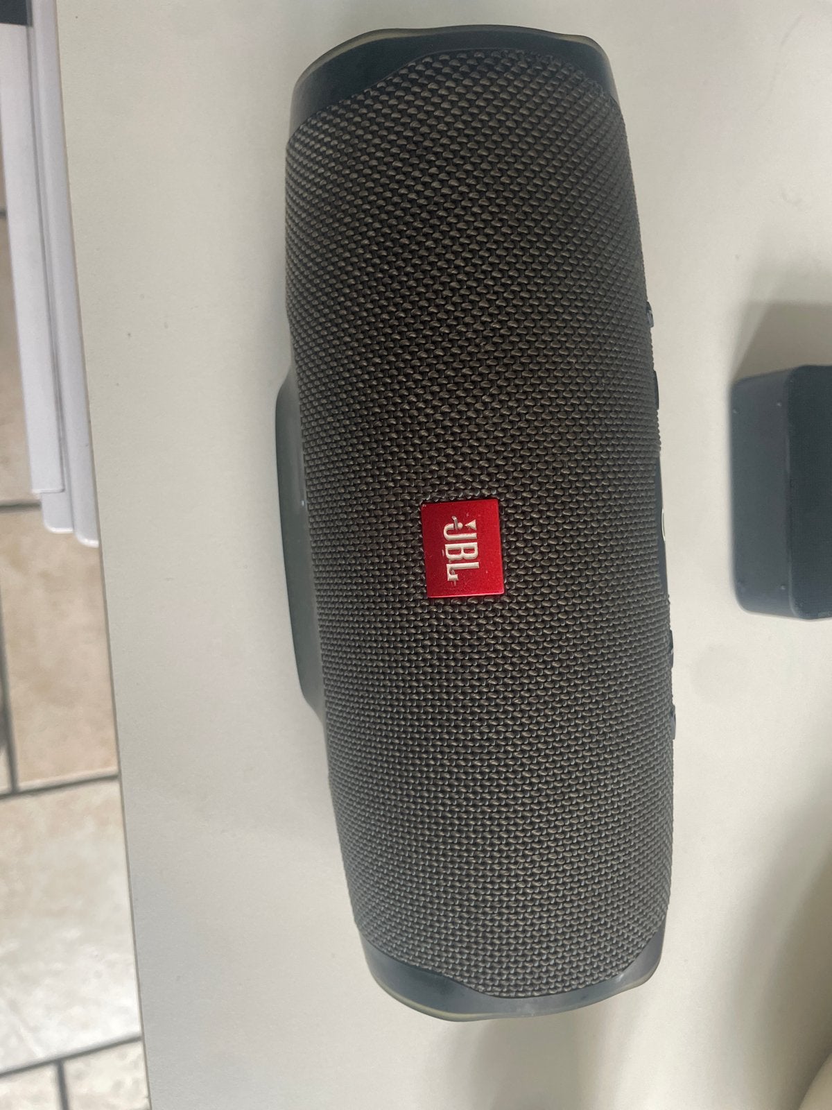 JBL Charge Essential 2 en JBL Go Essential 2 speakers, JBL, Ophalen of Verzenden, Zo goed als nieuw, Draagbare speaker