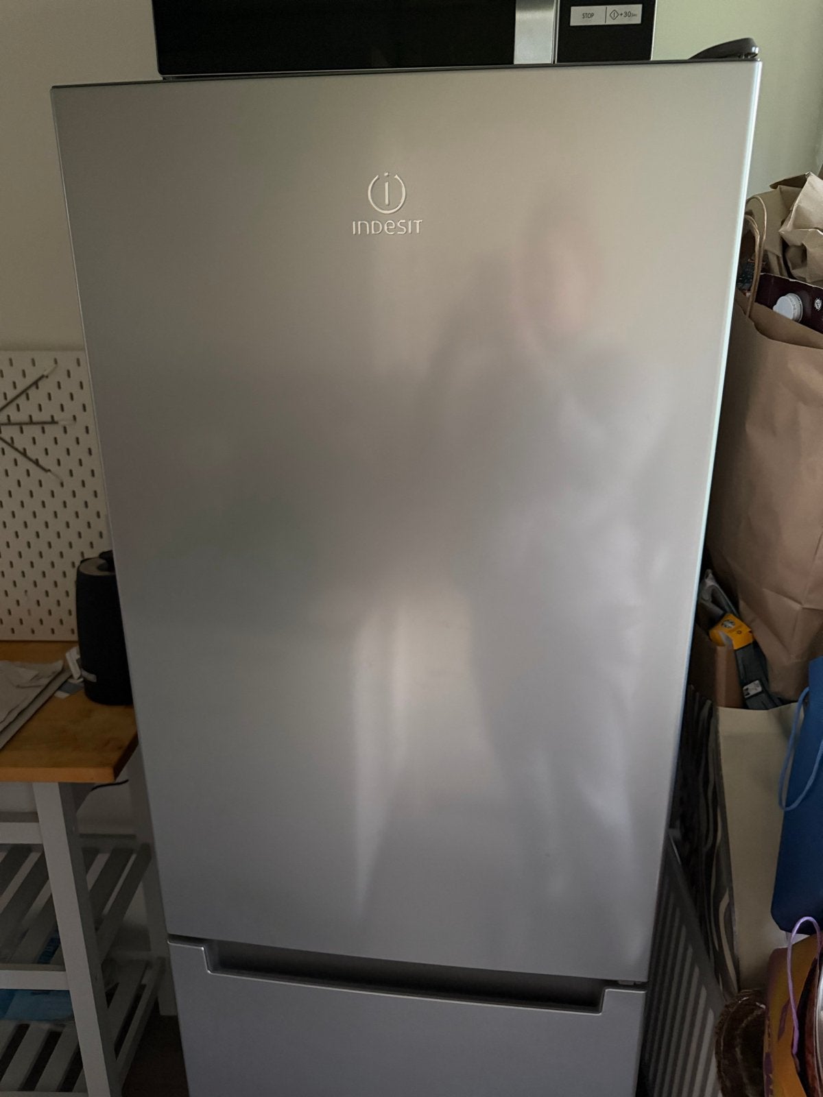 Indesit koel/vriesvombinatie, Ophalen, Gebruikt, 200 liter of meer, Met aparte vriezer