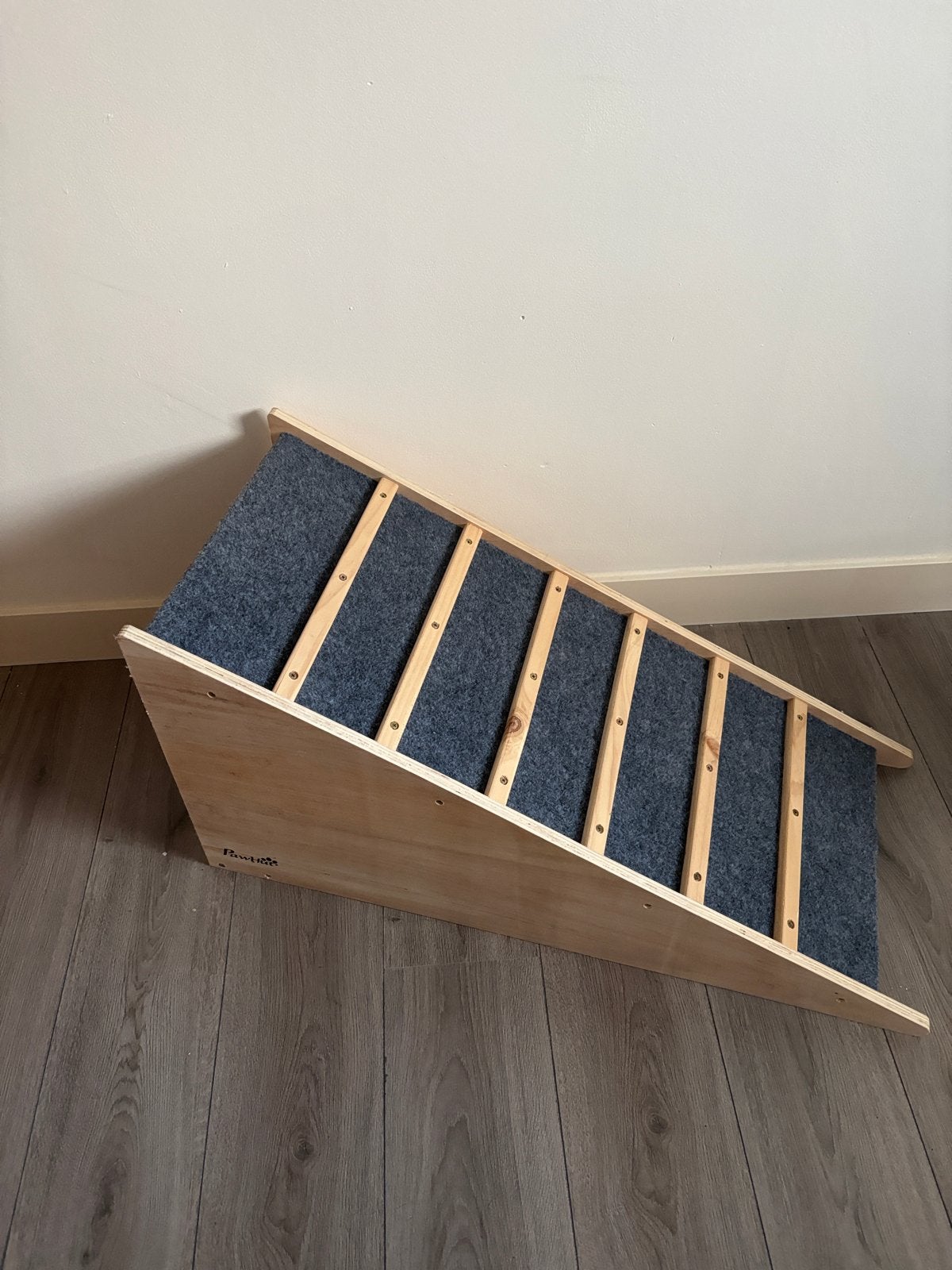 Honden trap, Ophalen, Nieuw