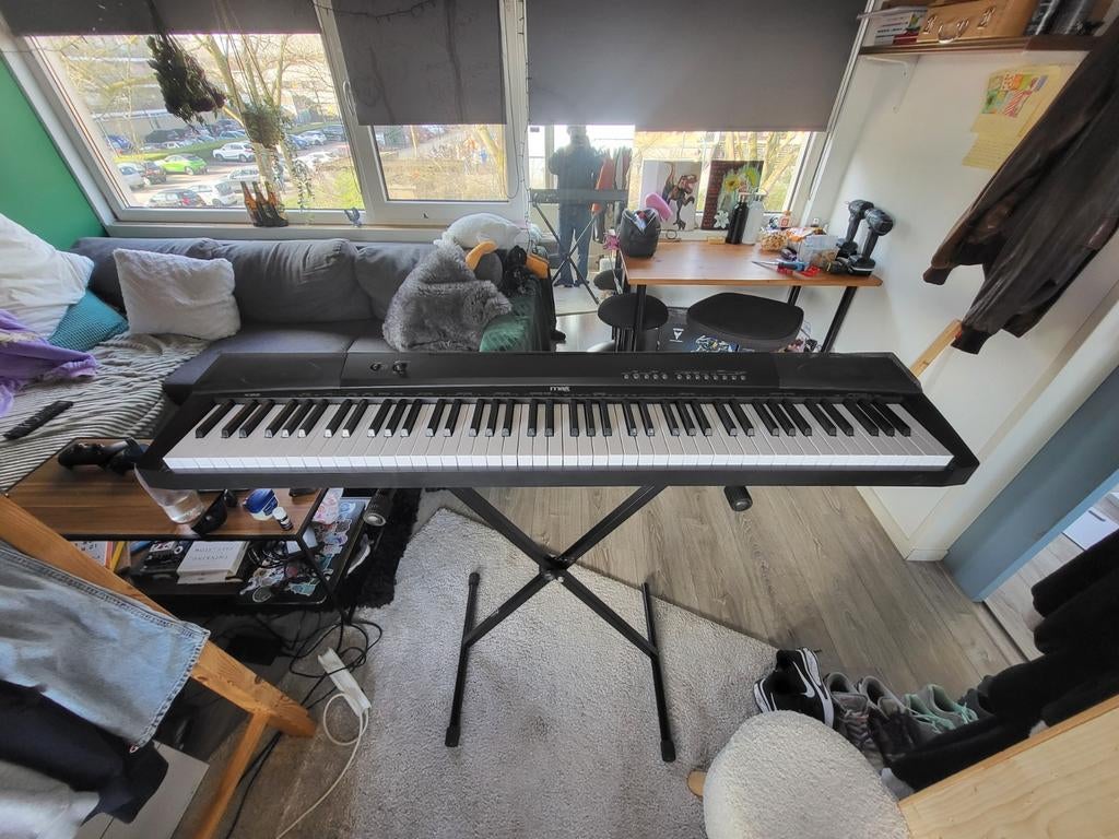 Keyboard van Max Music, Ophalen of Verzenden, Zo goed als nieuw, 88 toetsen, Overige merken