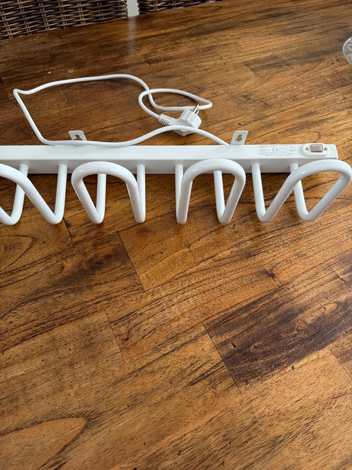 Verwarmde kapstok voor jassen en kleding, Wandkapstok, Ophalen of Verzenden, Zo goed als nieuw, Minder dan 100 cm