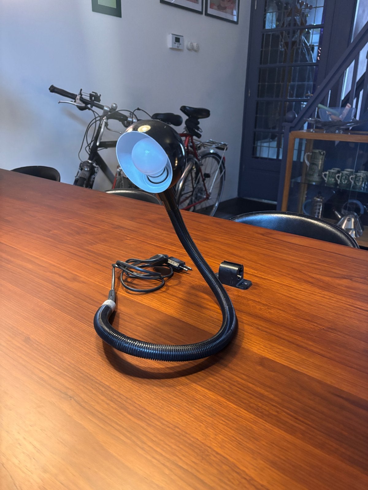 Vintage Valenti Snake Lamp met wandhouder, goede staat, Verzenden