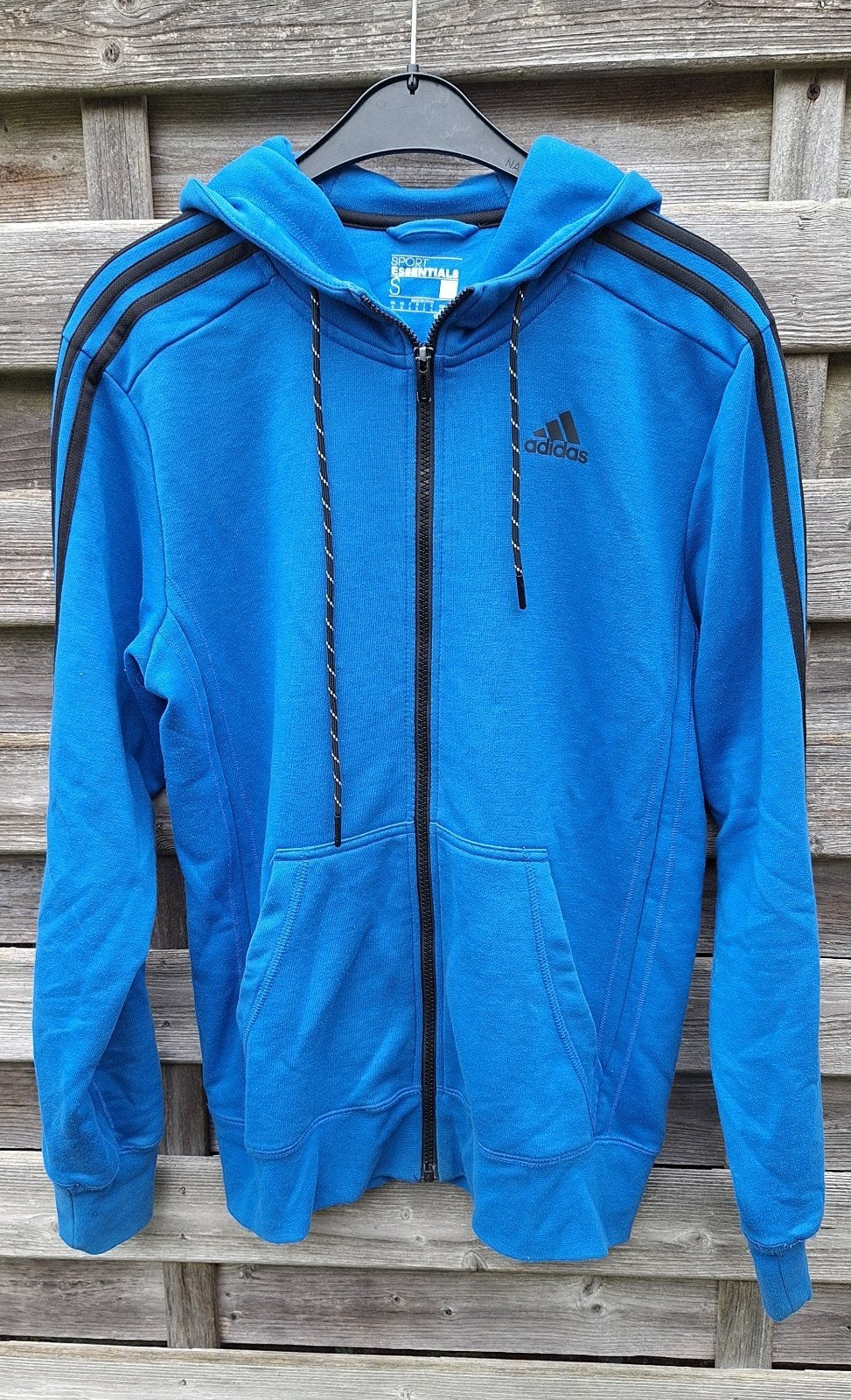 Adidas essential 3 stripes vest met capuchon maat S, Ophalen of Verzenden