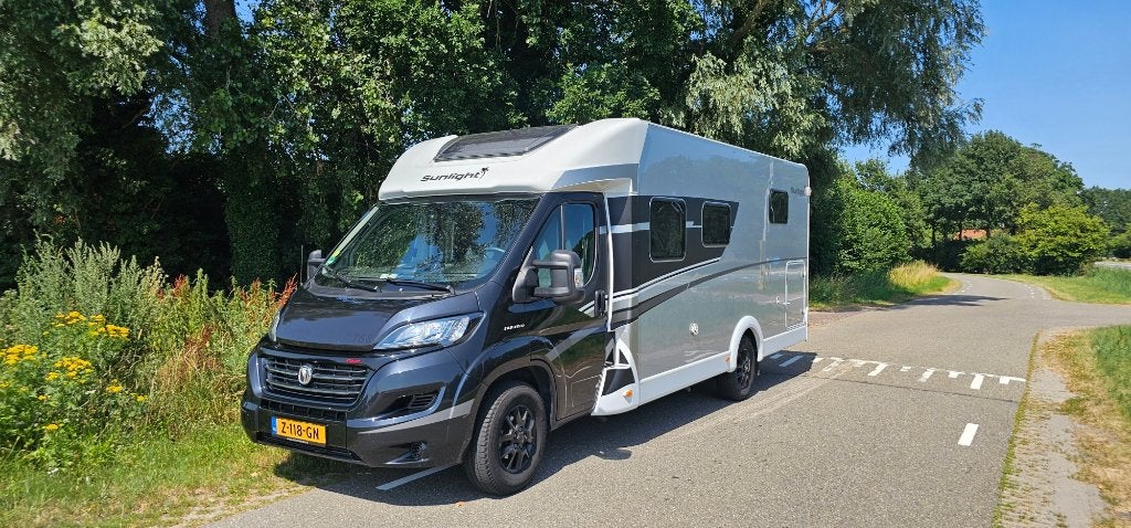 Sunlight T68 Automaat Adventure Edition, Automaat, Chemisch toilet, Sunlight, Ringverwarming