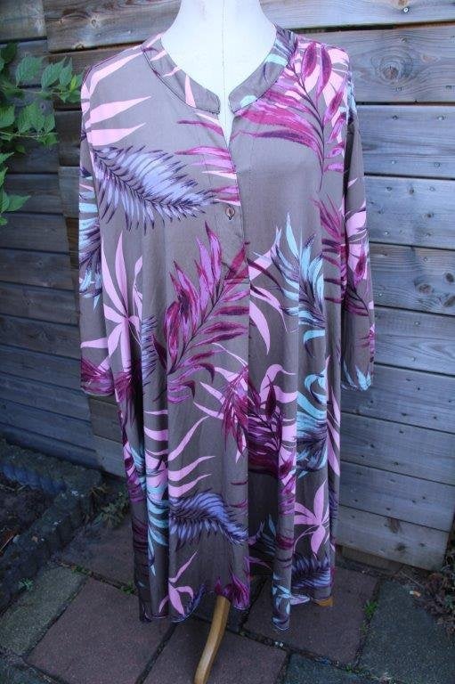 Jurk kaki/ roze Magna mt 56/58 Vaste prijs, Kleding | Dames, Jurk, Ophalen of Verzenden, Groen, Magna