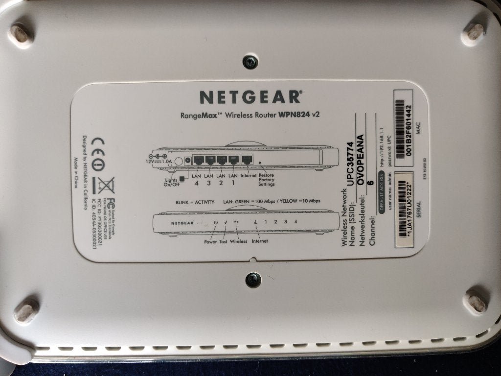 Netgear RangeMax Wireless Router WPN824 v2, Computers en Software, Ophalen of Verzenden