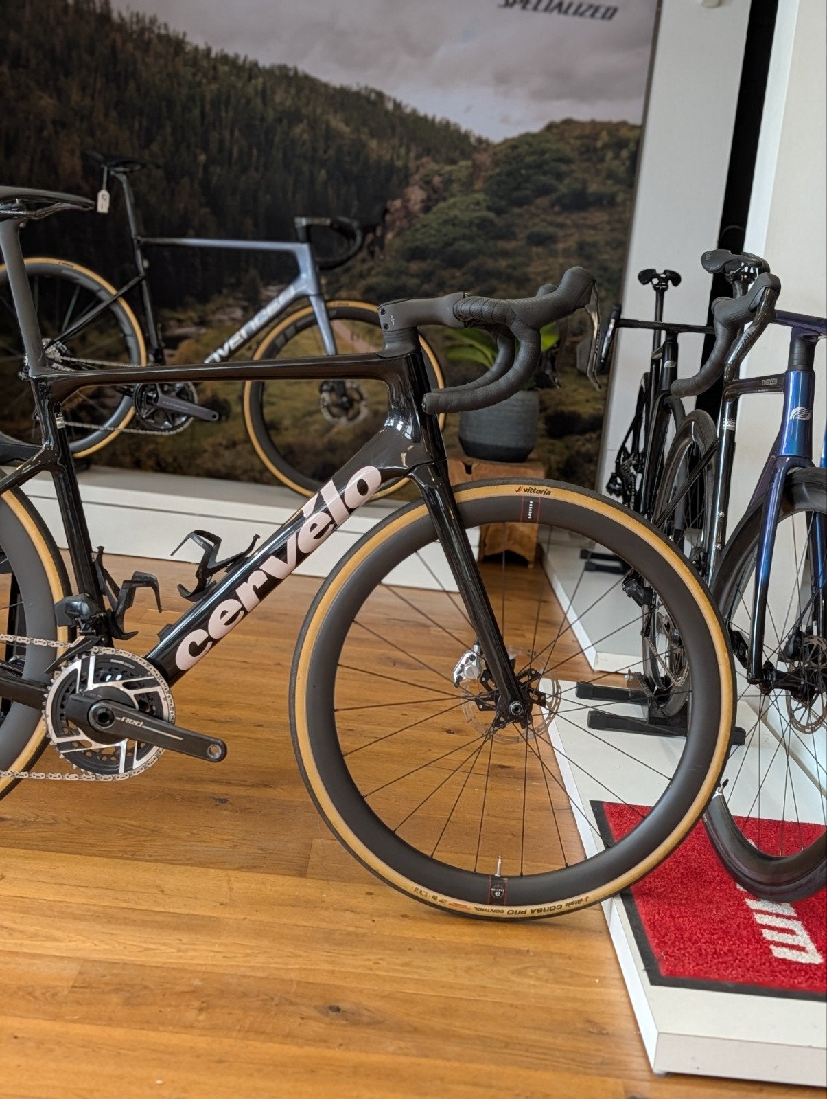 Cervélo Caledonia - 5 Red AXS 56cm 2025 Black, Fietsen en Brommers, Fietsen | Racefietsen, 28 inch, 1211kg, Carbon, Heren