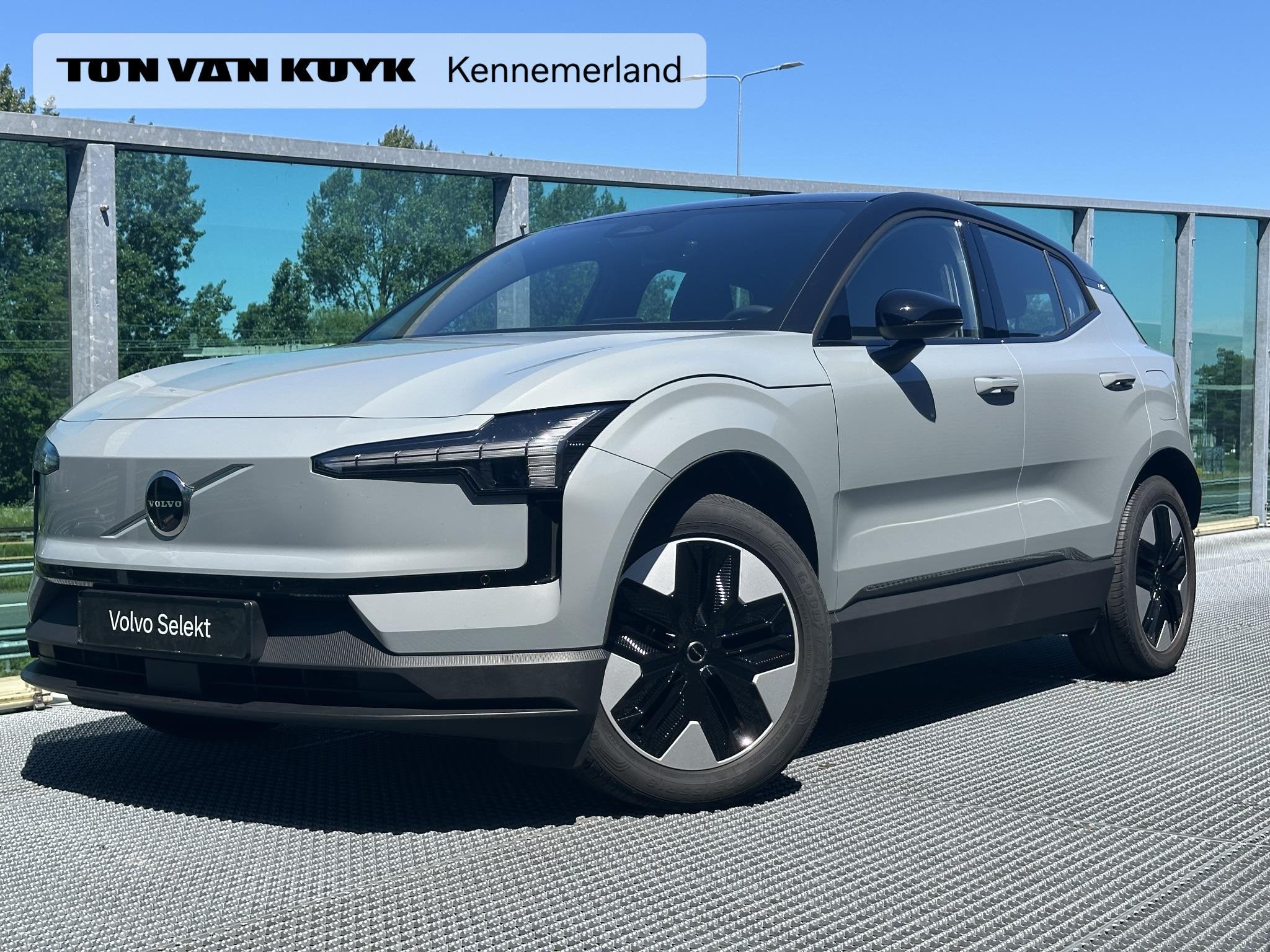 Volvo EX30 Single Motor Plus 51 kWh Automaat, Zwart dak, Sto, Auto's, Volvo, Automaat, Achterwielaandrijving, Gebruikt, Volvo Selected Used Cars