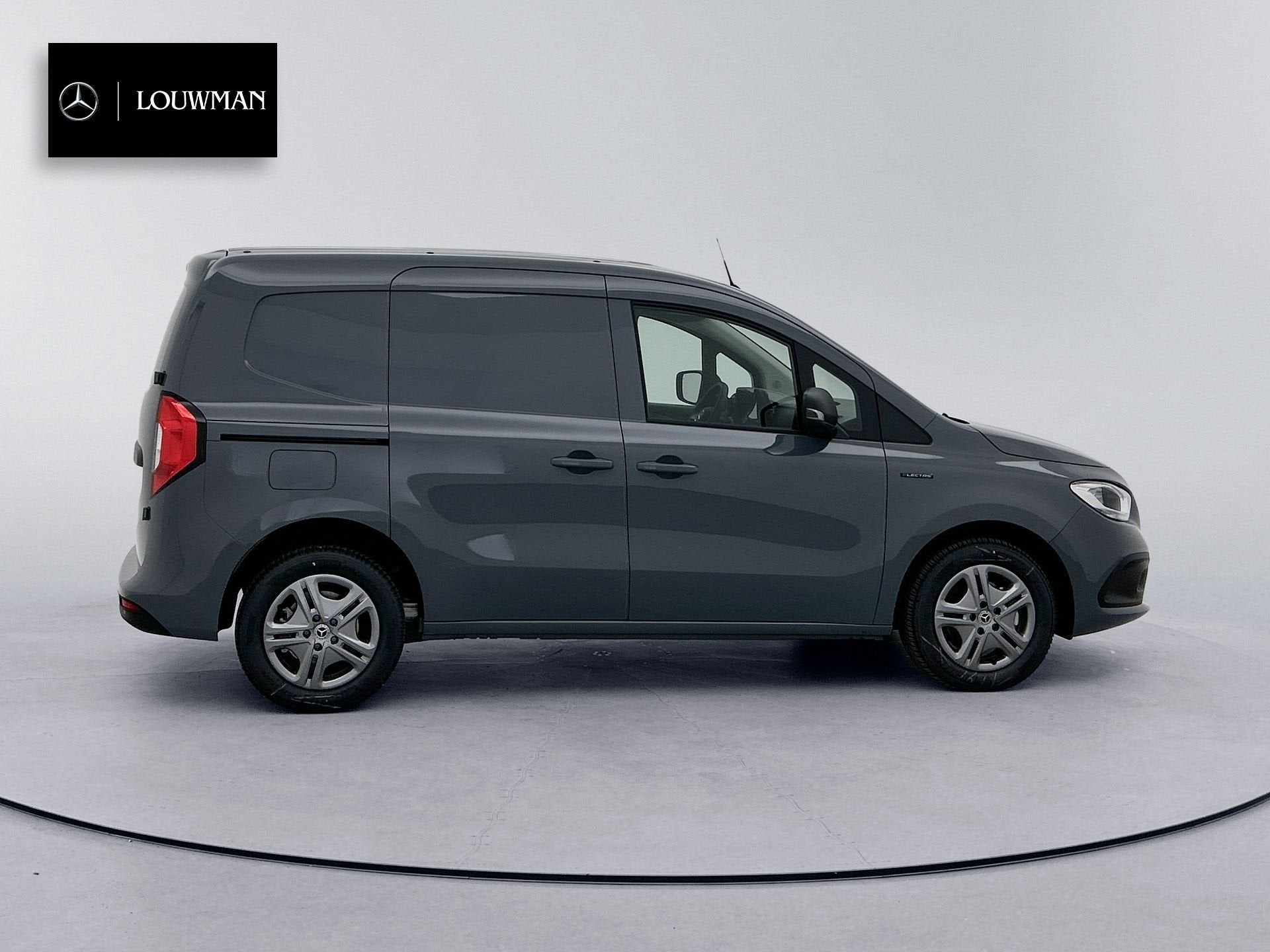 Mercedes-Benz eCitan 0,99% RENTE - 112 L1 BUSINESS SOLUTION, Stof, Nieuw, 1782 kg, Zilver of Grijs