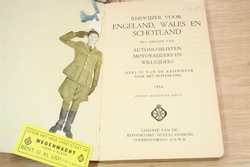 Vintage ANWB Reiswijzer — Engeland, Wales en Schotland 1954, Gelezen, Europa, Ophalen of Verzenden, Reisgids of -boek