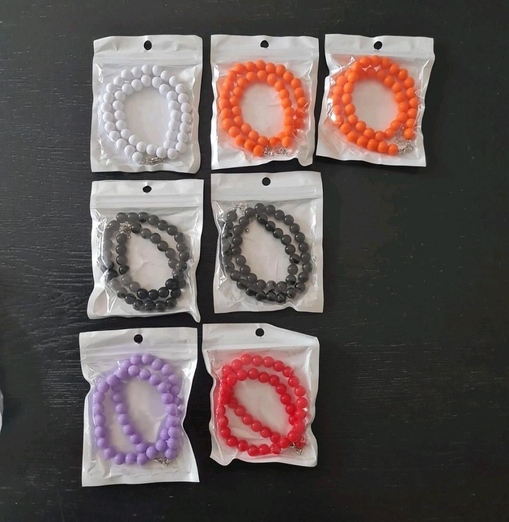 Nieuwe kralen ketting met zilverkleurige sluiting, Ophalen of Verzenden