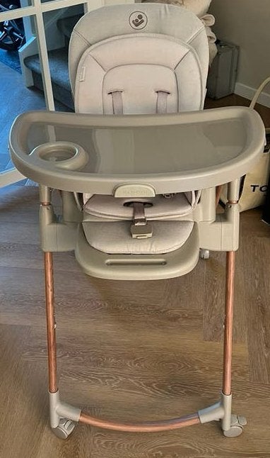 Kinderstoel maxi cosi minla plus, Kinderen en Baby's, Kinderstoelen, Ophalen, Zo goed als nieuw, Overige typen, Afneembaar eetblad