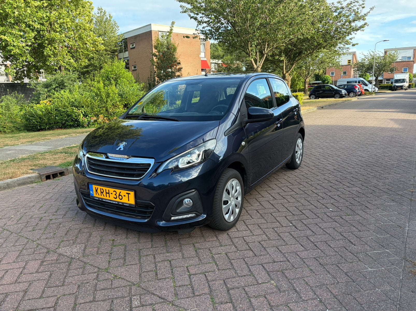 Peugeot 108 1.0 12V E-vti 51KW 5DR 2015 Blauw, Auto's, Voorwielaandrijving, Handgeschakeld, 26 km/l, Particulier