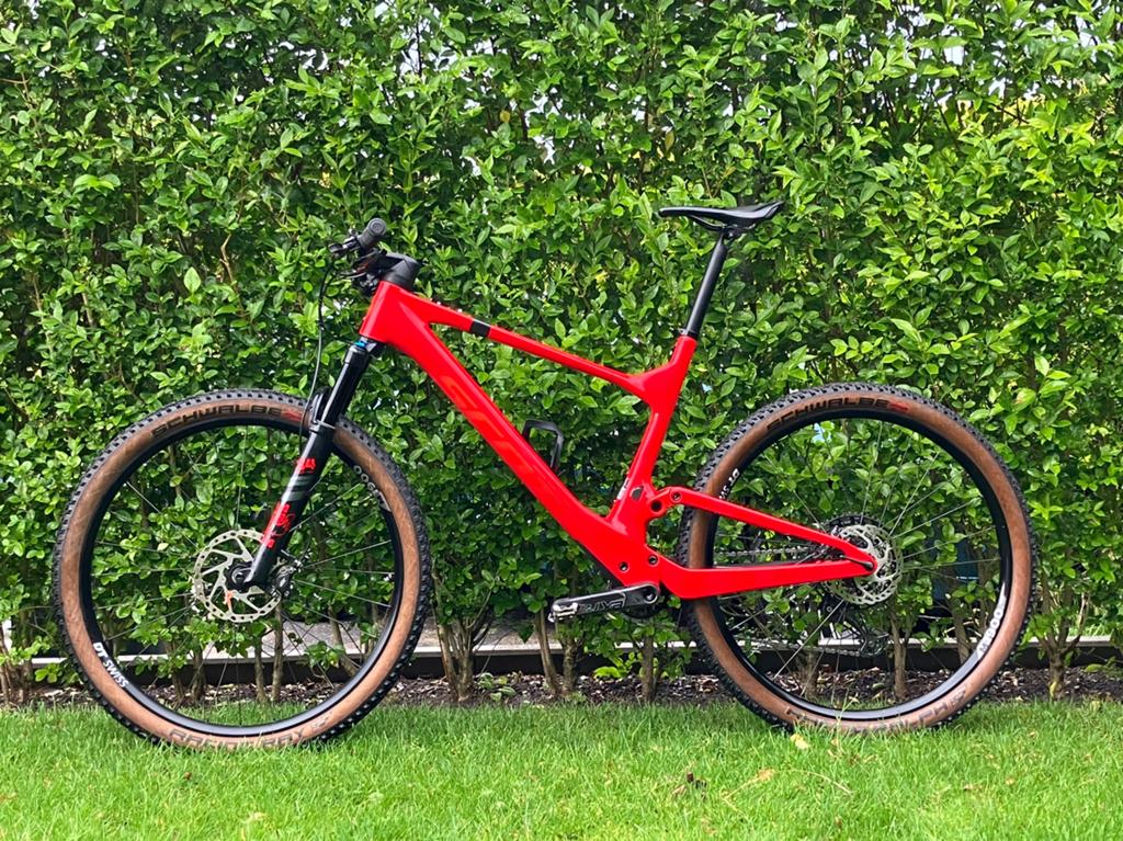 Scott Spark RC Team Red Fully Carbon 2022 XT, Fietsen en Brommers, Fietsen | Mountainbikes en ATB, 57 cm of meer, Fully, Zo goed als nieuw