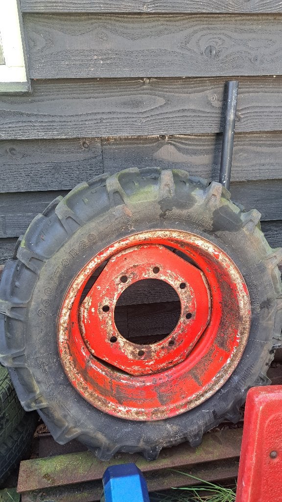 Banden tractor fendt, Zakelijke goederen, Ophalen