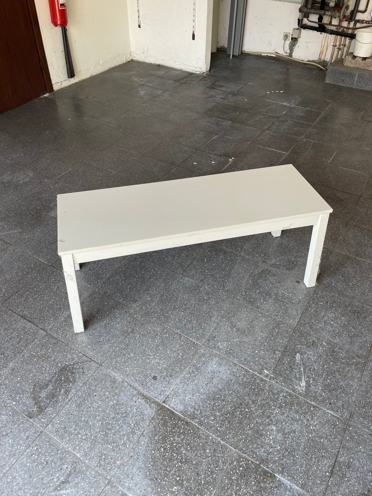 Wit Minimalistisch Bankje (110x38x45 cm), Huis en Inrichting, Ophalen of Verzenden, Zo goed als nieuw