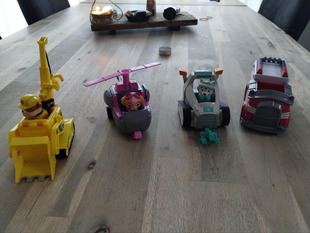 Paw patrol  voertuigen, Ophalen, Zo goed als nieuw