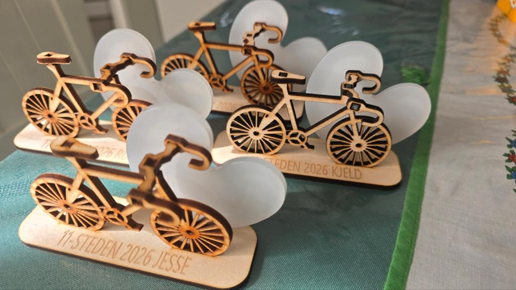 Fietselfstedentocht Motorelfstedentocht kadootje aandenken, Ophalen of Verzenden, Nieuw