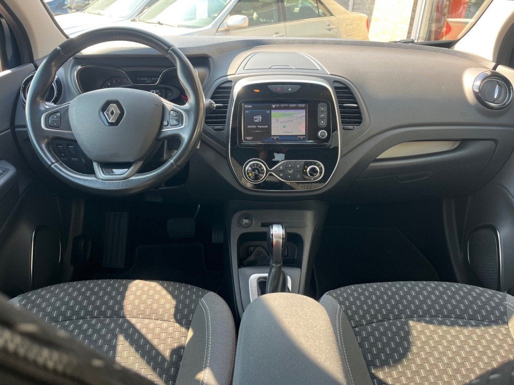 Renault CAPTUR 1.3 TCe Intens AUT. Clima Cruise PDC Navi, Gebruikt, Euro 6, 4 cilinders, 150 pk