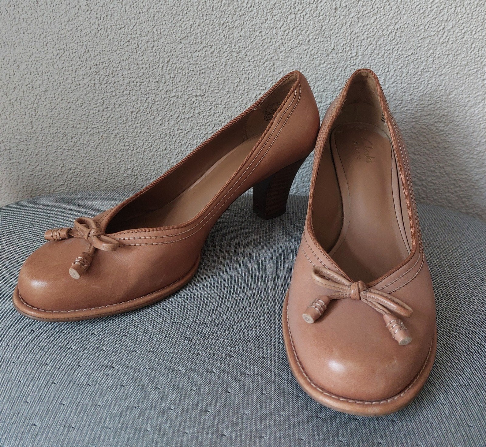 Clarks cognac lichtbruine pumps maat 39,5, Pumps, Bruin, Ophalen of Verzenden, Zo goed als nieuw