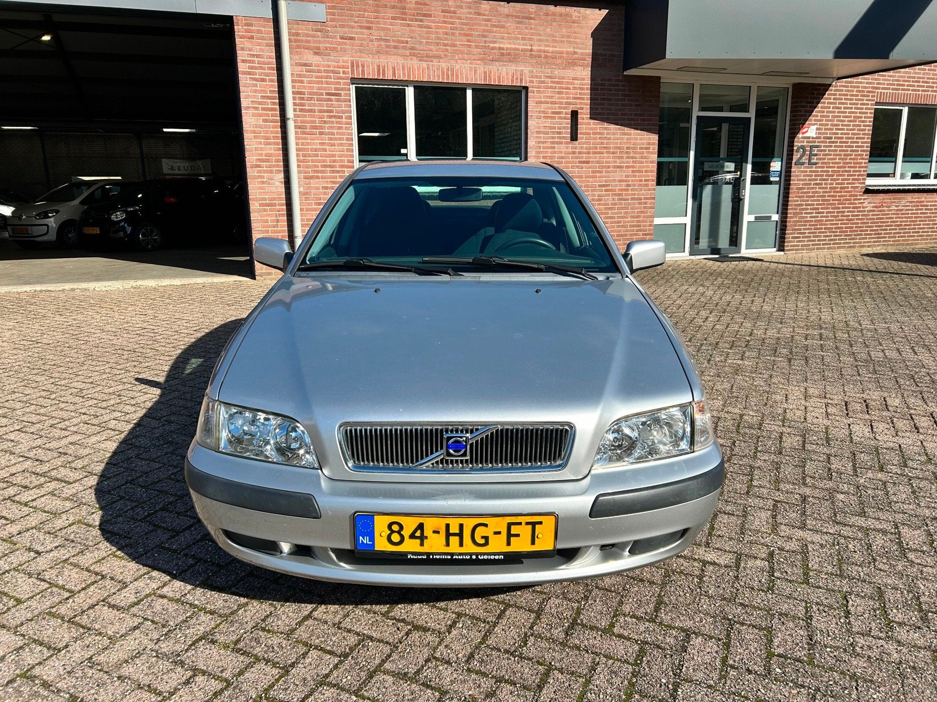 Volvo S40 1.8 // 180.000 km NAP // APK 28-7-2027, Auto's, Voorwielaandrijving, Gebruikt, 4 cilinders, 122 pk