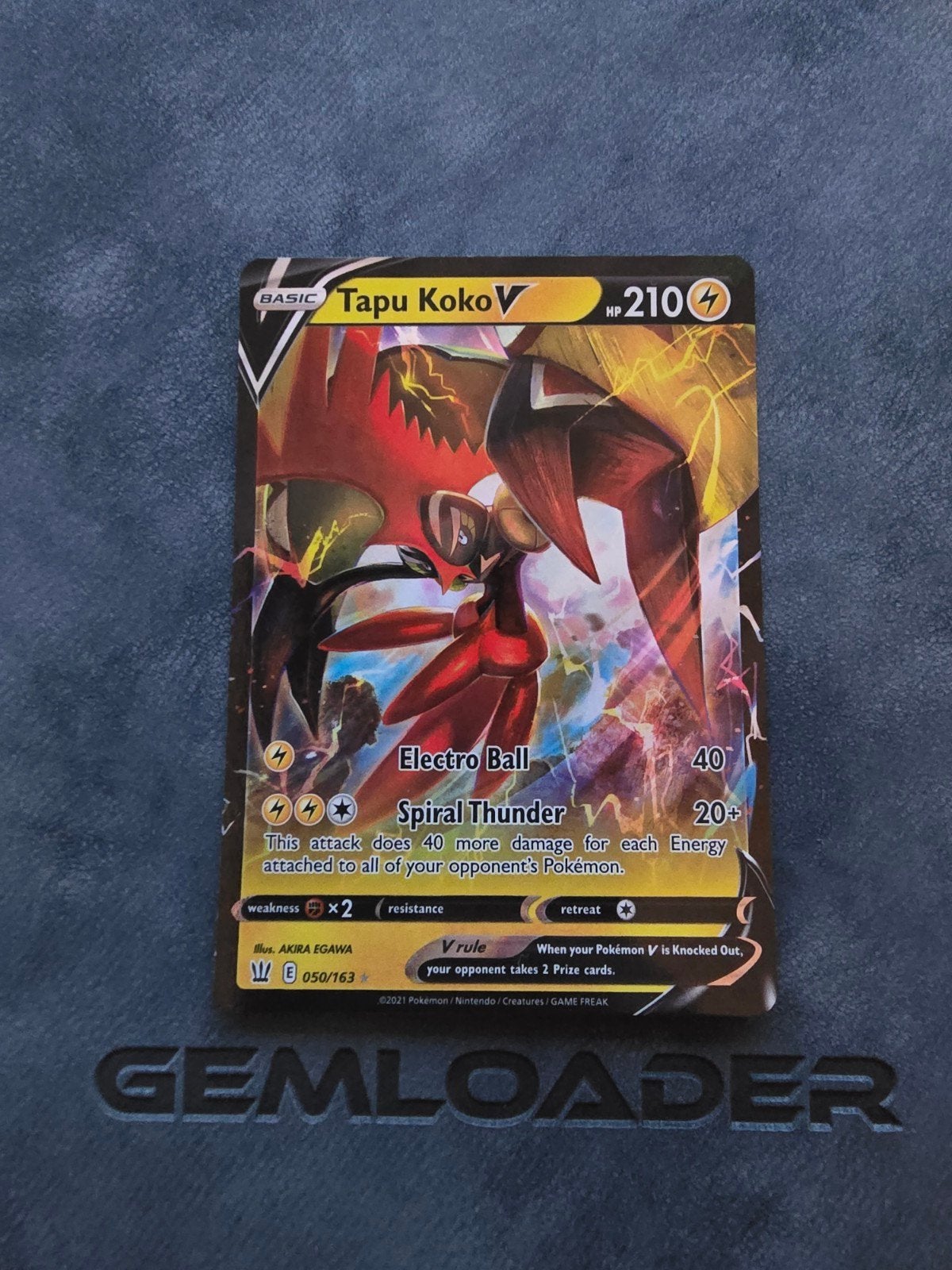 Tapu Koko V 050/163 Chilling Reign Pokémon, Ophalen of Verzenden, Zo goed als nieuw