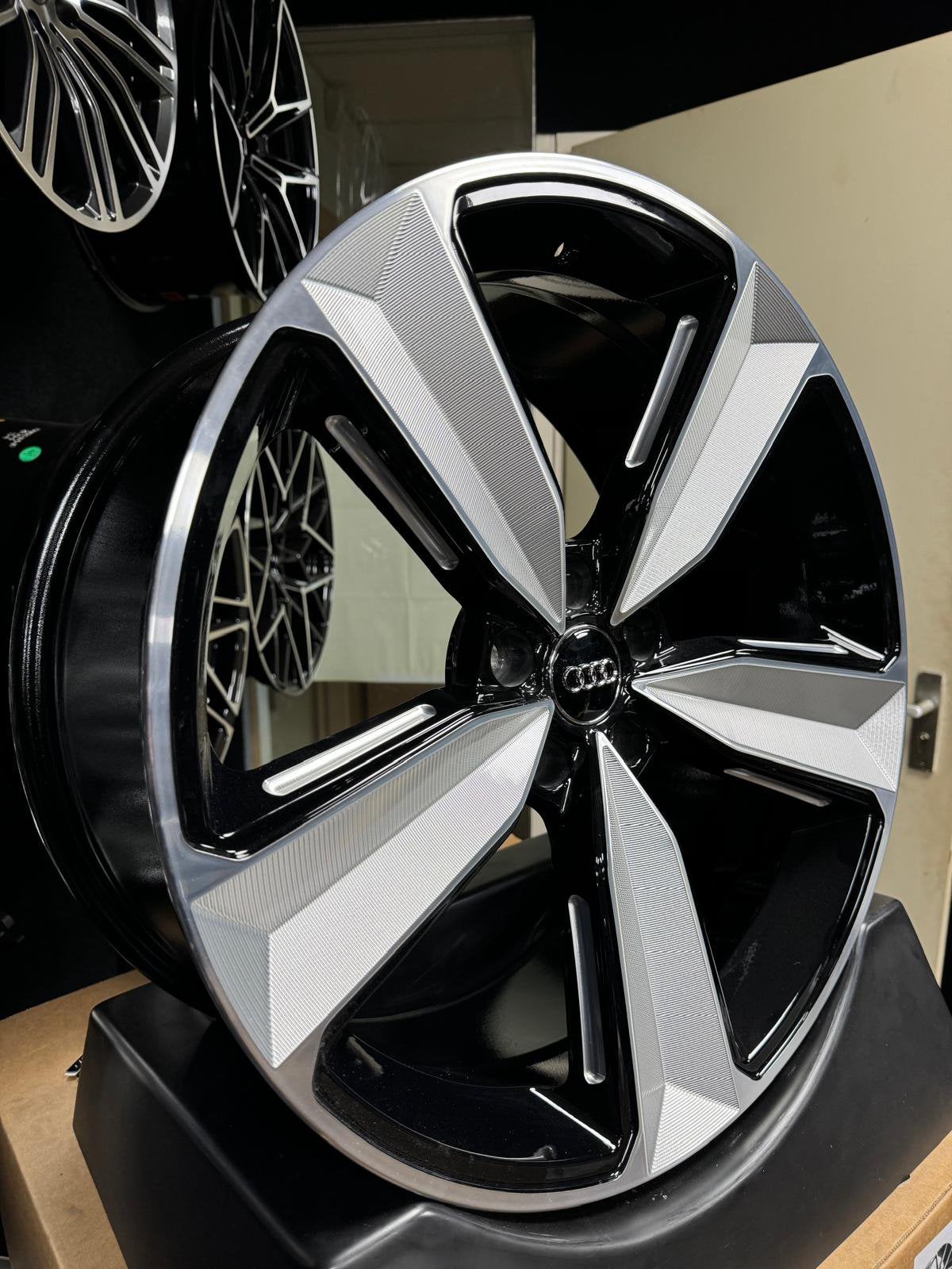 19 inch velgen voor Audi RS5 look 5x112 A4 A5 A6 Q2 Q3 Q5, 19 inch, Velg(en), Nieuw, Ophalen of Verzenden