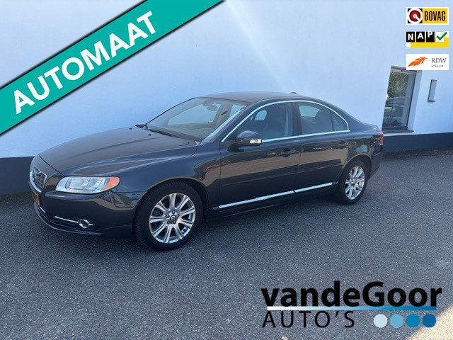 Volvo S80 2.5 T Momentum, '09 aut., 172000 km in topstaat !, Auto's, Parkeersensor, Zwart, 1504 kg, 2521 cc