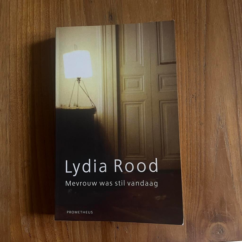 Mevrouw was stil vandaag-Lydia Rood, Ophalen of Verzenden, Zo goed als nieuw, Nederland