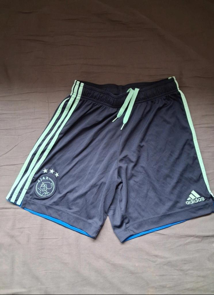 Ajax Korte Broek Zwart Maat M - Sportief & Casual, Maat 48/50 (M), Zwart, Ophalen of Verzenden, Zo goed als nieuw