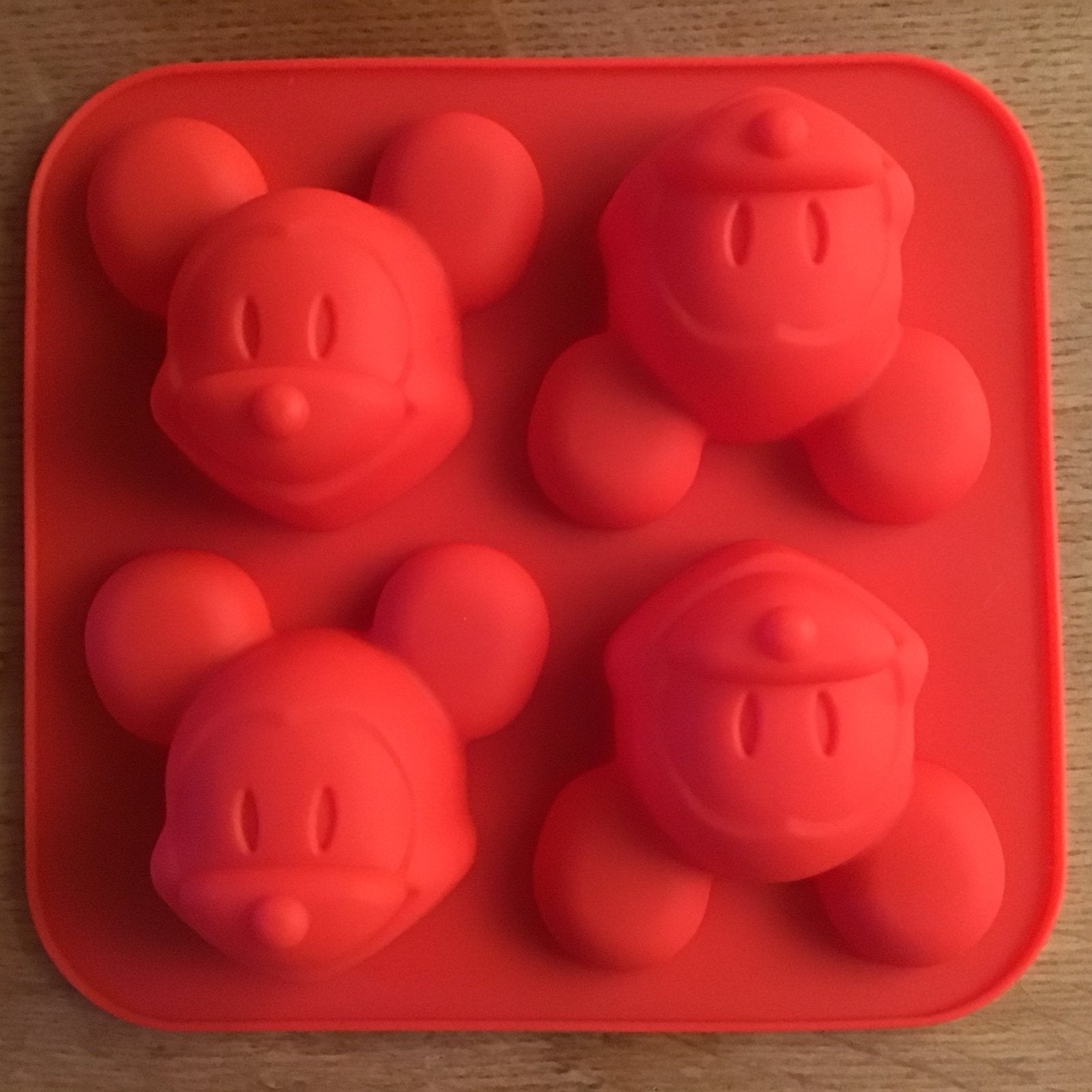 Siliconen 3D bakvorm van Mickey Mouse bakmal - NIEUW, Ophalen of Verzenden, Nieuw, Bakvorm