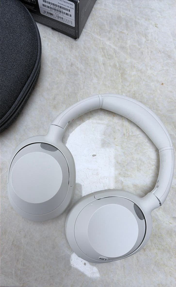 Sony ULT Wear - Over-ear Koptelefoon Wit - zo goed als nieuw, Draadloos, Ophalen of Verzenden, Zo goed als nieuw, Wit