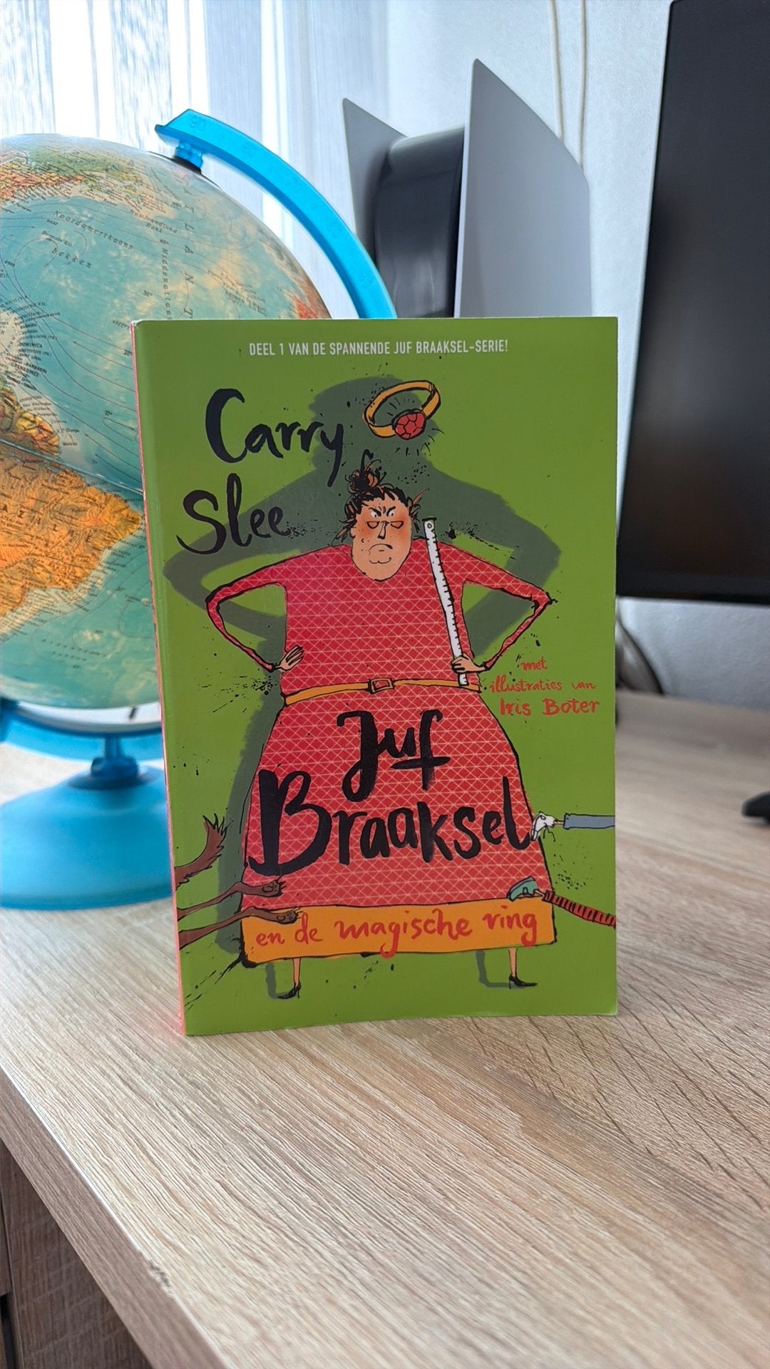 Juf Braaksel, Ophalen of Verzenden, Zo goed als nieuw, Fictie algemeen