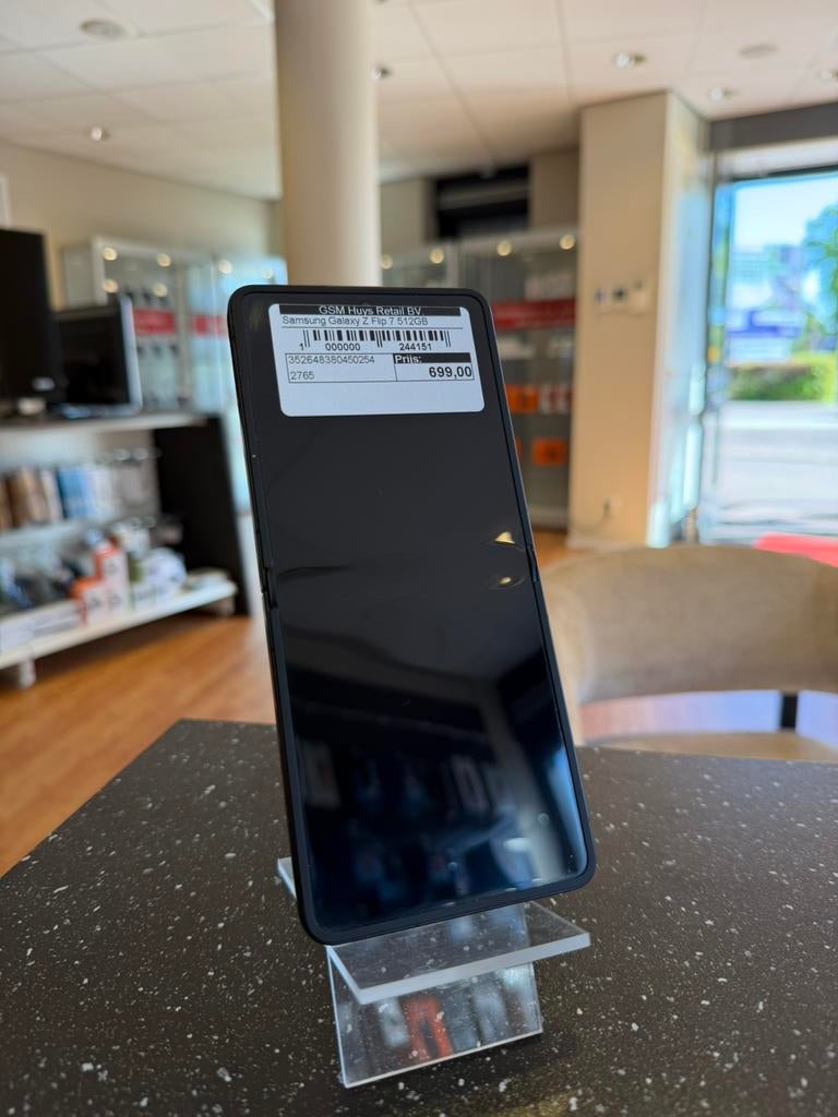 Samsung Galaxy Z Flip 7 512GB zwart in nieuwstaat, Telecommunicatie, Mobiele telefoons | Samsung, Zo goed als nieuw, Galaxy Z Flip