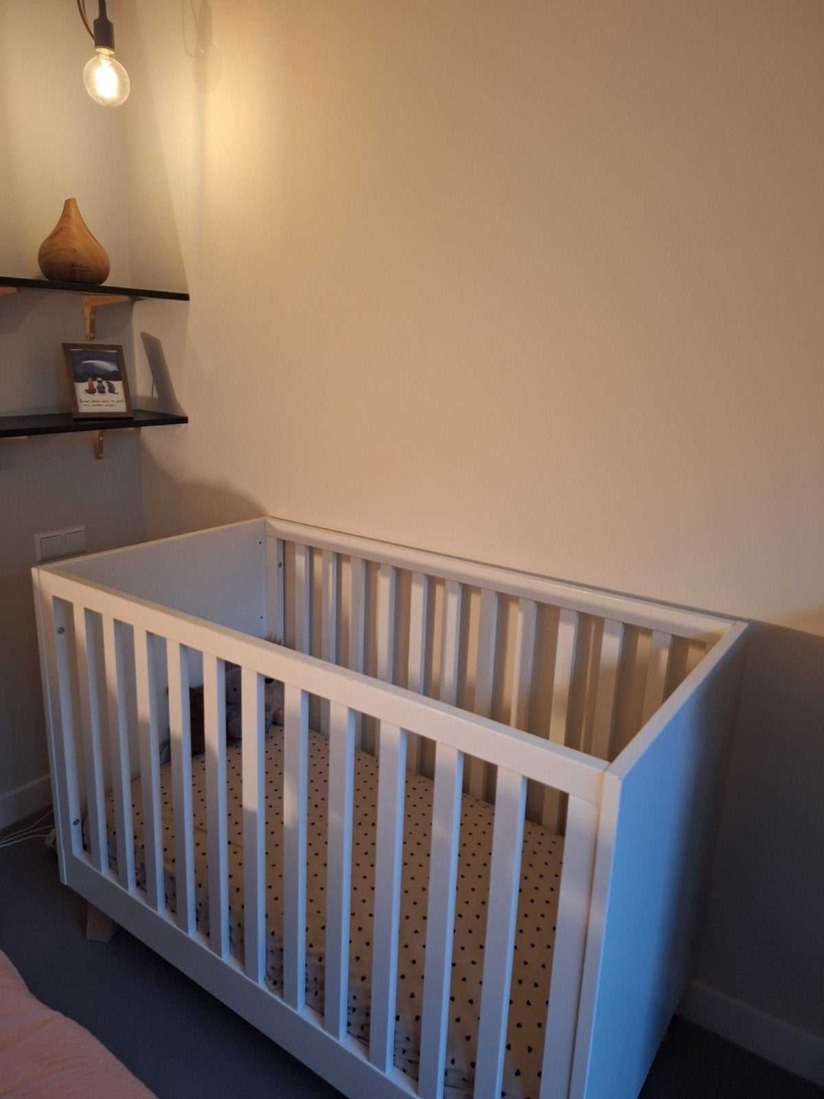Scandinavisch ledikant met verstelbare bodem, Kinderen en Baby's, Ophalen, Gebruikt, Ledikant