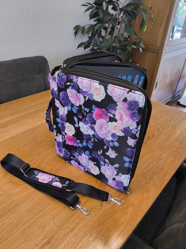 Acrylverf stiften set met opbergtas - 150 kleuren, Ophalen of Verzenden, Zo goed als nieuw, Acrylverf