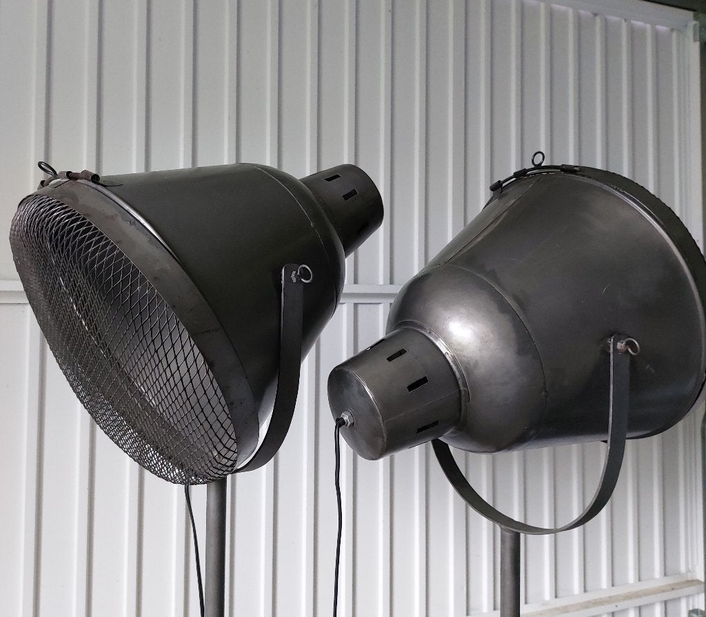 Te koop 2 stoere staande schemerlampen, Ophalen, Stoer, Zo goed als nieuw, Metaal