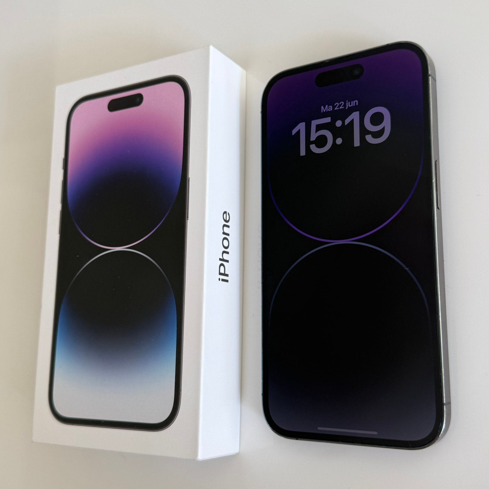 iPhone 14 Pro, Info@iphonereparatiebollenstreek.nl, Paars, Ophalen of Verzenden, Zo goed als nieuw