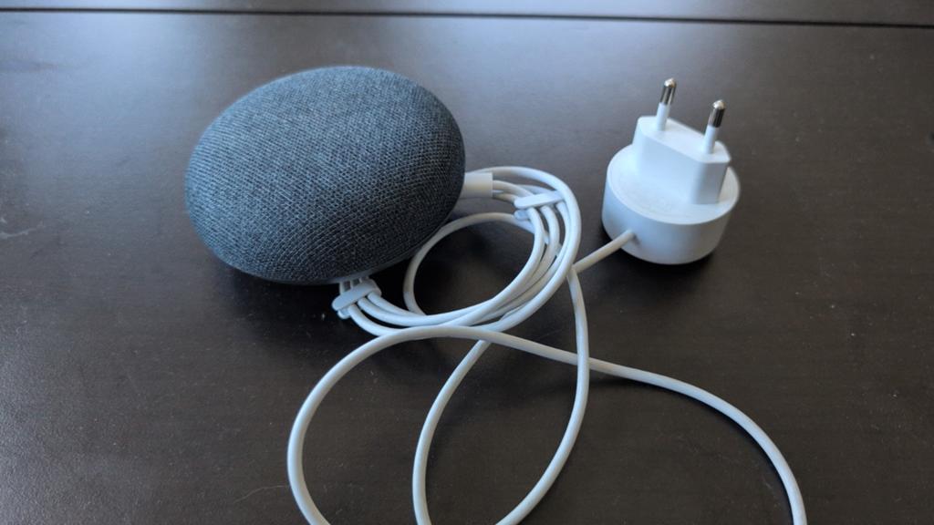 Google Home Mini - Smart Speaker (Charcoal)