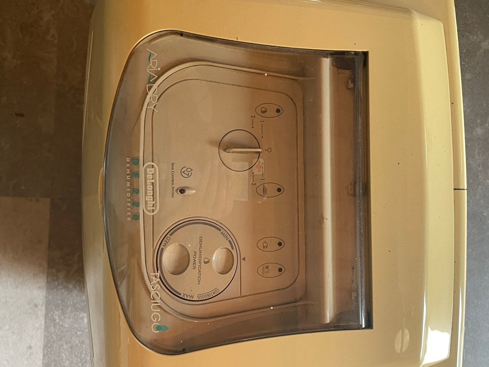 DeLonghi DE 220 Luchtontvochtiger, Ophalen, Gebruikt, Luchtontvochter