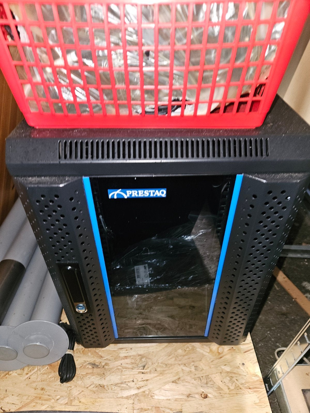 Nieuwe Prestaq Serverkast, Computers en Software, Ophalen of Verzenden, Prestaq, Onbekend, Onbekend