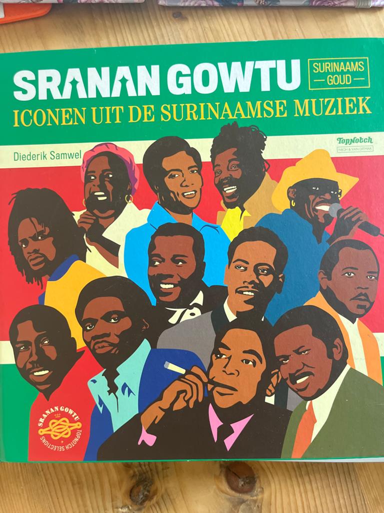 Sranan Gowtu: Iconen uit de Surinaamse Muziek, Ophalen of Verzenden, Zo goed als nieuw, Overige onderwerpen