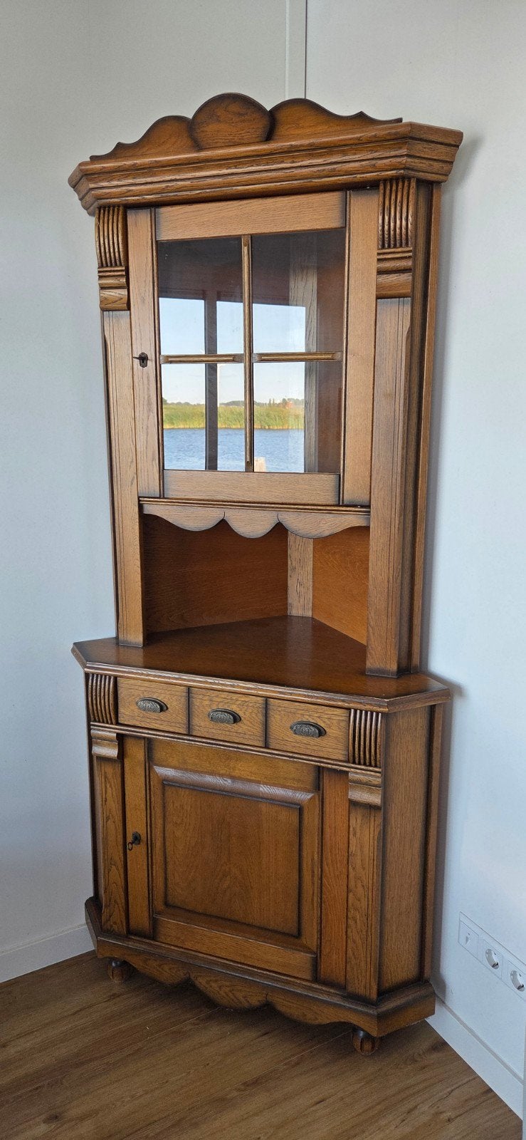 vintage eikenhouten meubelen 3st., Ophalen, Glas, Gebruikt, Klassiek
